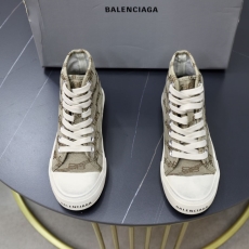 Balenciaga Sneakers